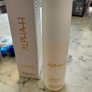 Alpha-H Liquid Gold Exfoliating Treatment with Glycolic Acid